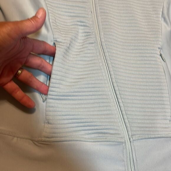 Mondetta Active Jacket, off center zipper, side zip track, grey - Picture 5 of 9